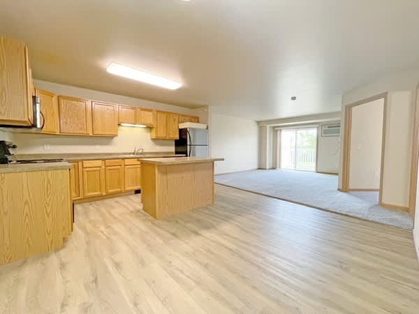 Elk Pointe – photo 2