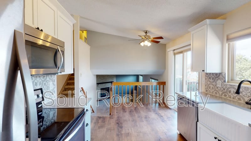2465 Ptarmigan Lane – photo 4
