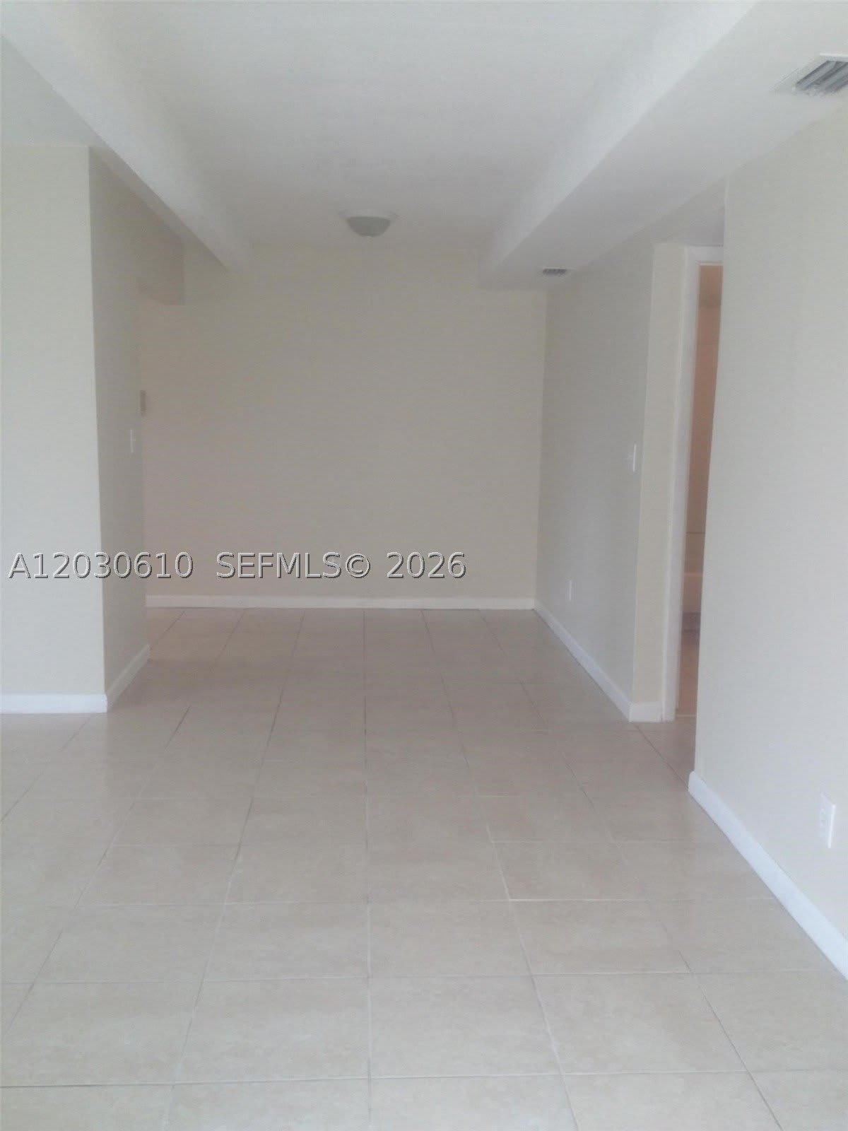 1085 S Flagler Ave – photo 3