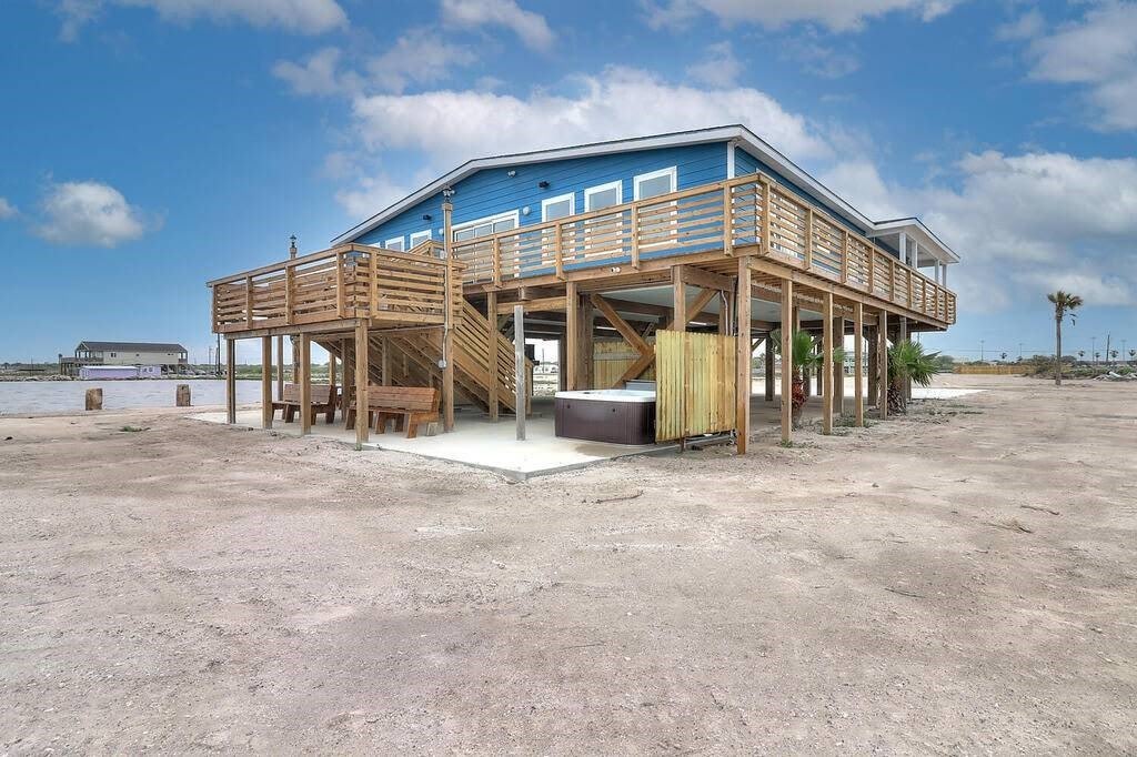 2445 Laguna Shores – photo 2