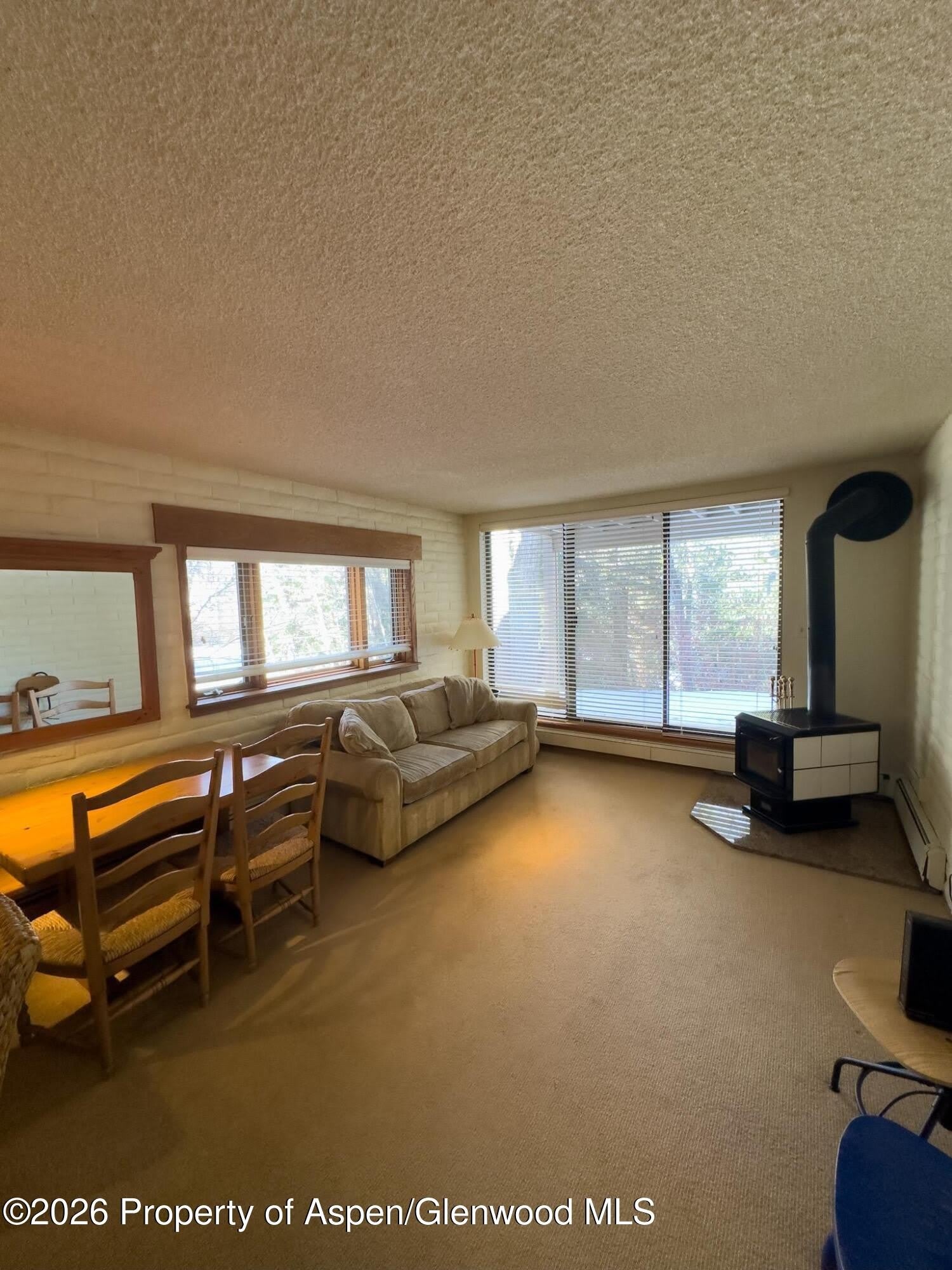 212 Vine Street – photo 4
