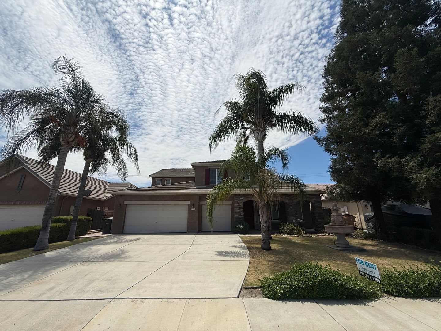 Charming 4-Bedroom, 3-Bathroom Home – photo 1