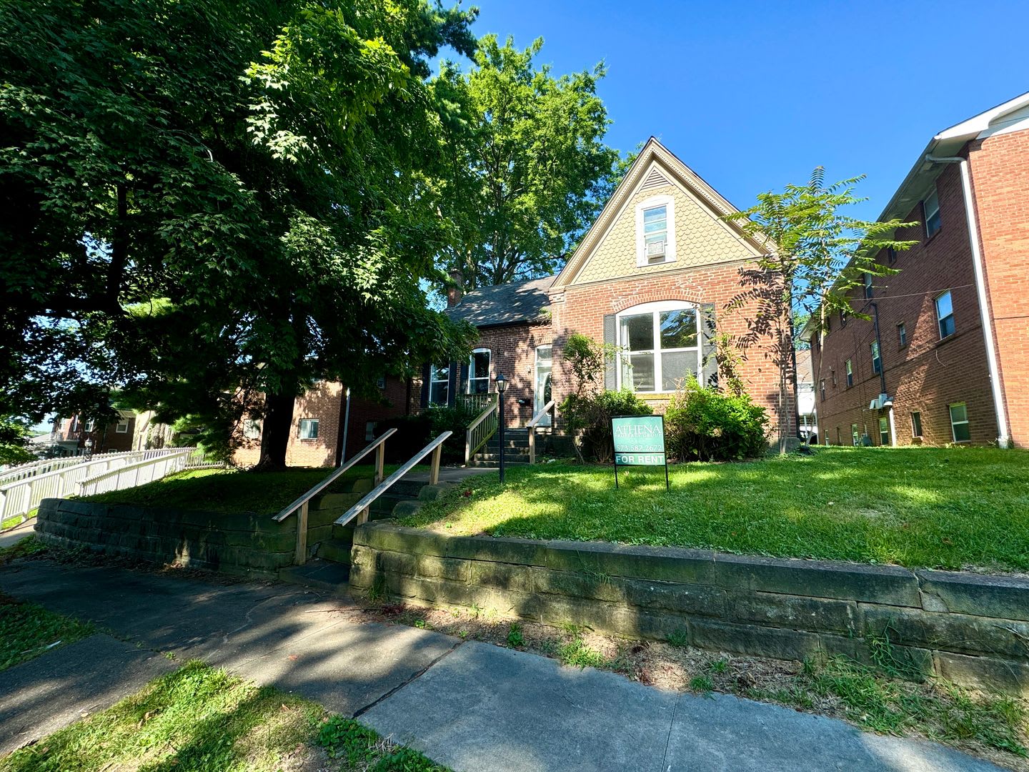 6 Bedroom 2 Bathroom House Next To Semo S Campus Large Yard Internet Included – photo 1