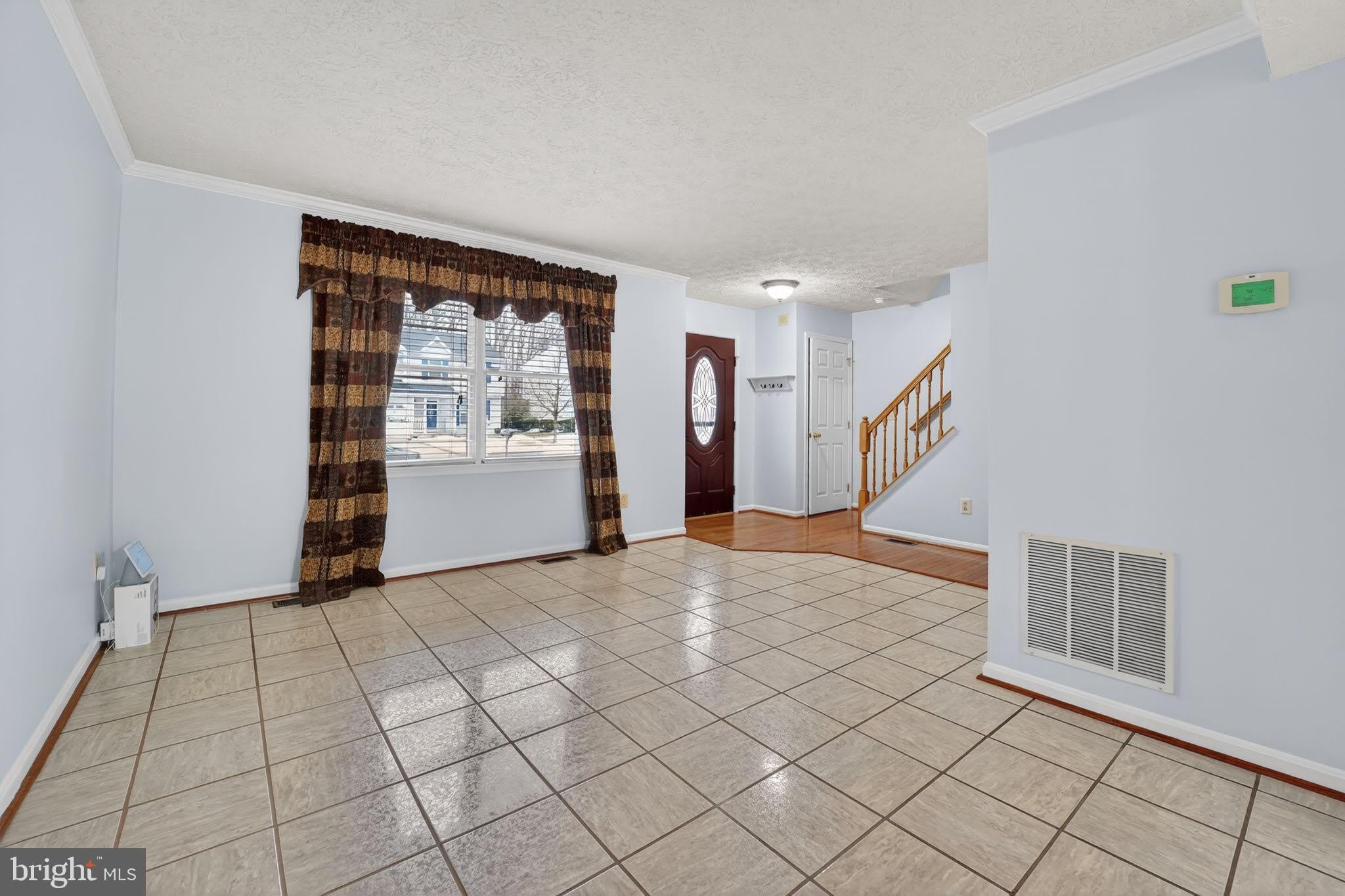 7916 EVESBORO Drive – photo 5