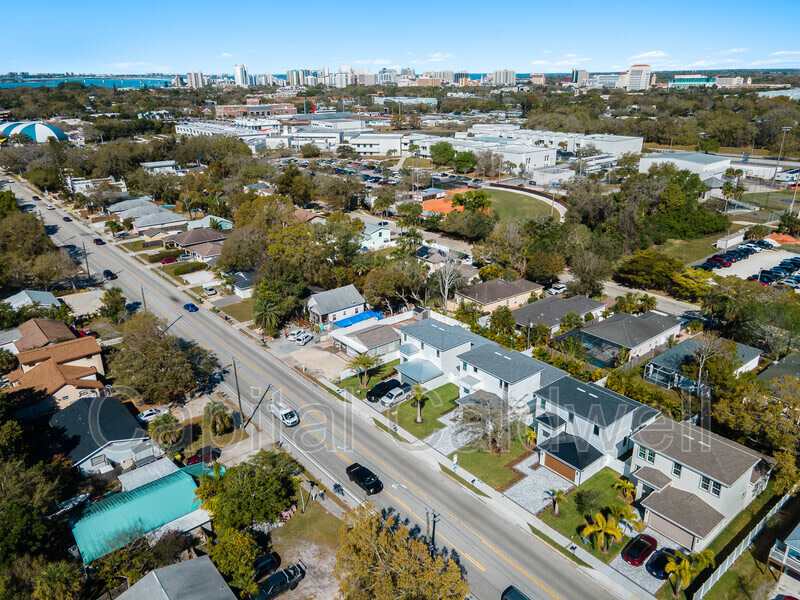 2345 Bahia Vista St – photo 4