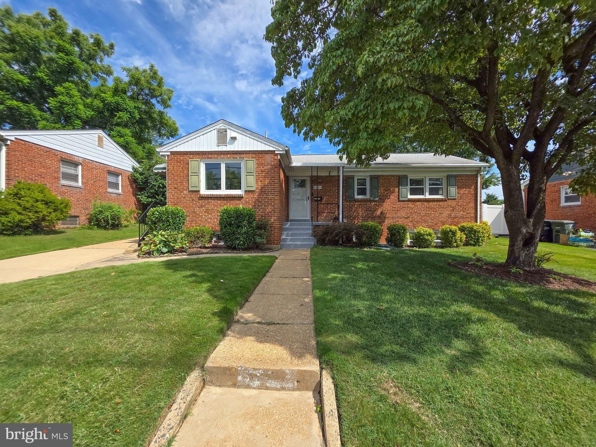 5921 ARLINGTON Boulevard – photo 4