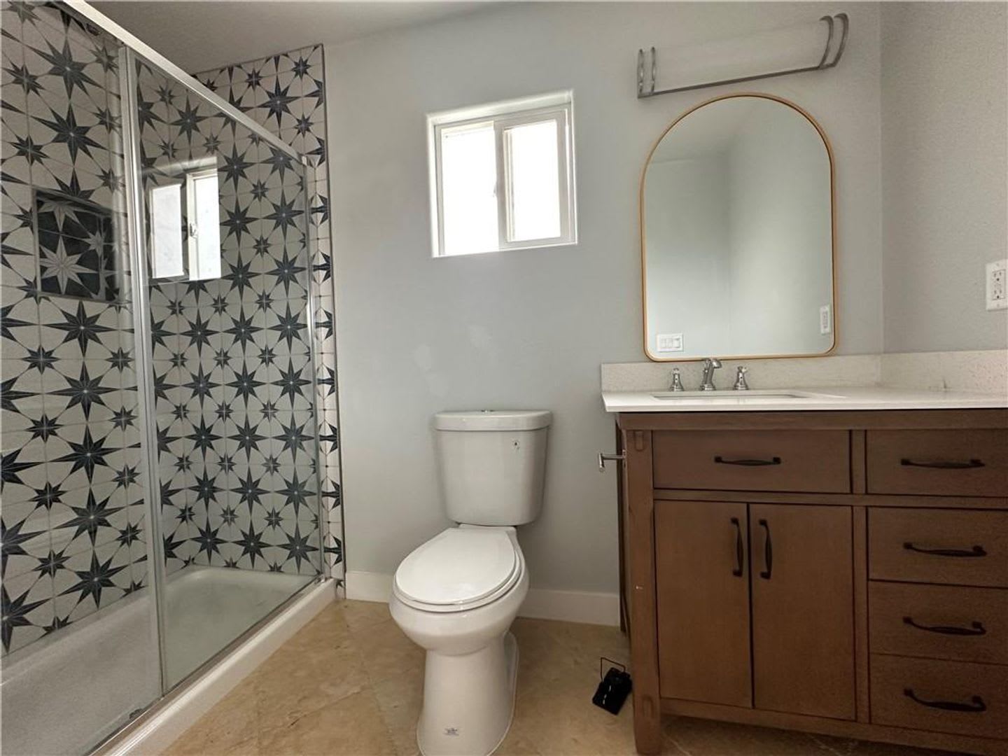 Move-In Ready Rental – Utilities Included – photo 3