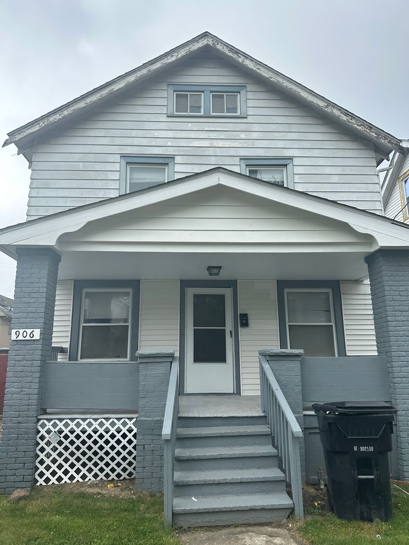 3bd Single Cash Pay/Section 8 – photo 1