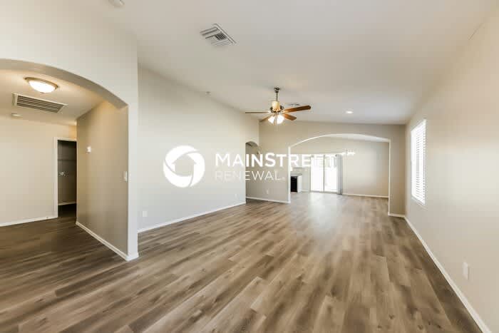 4506 North 22nd Avenue – photo 2