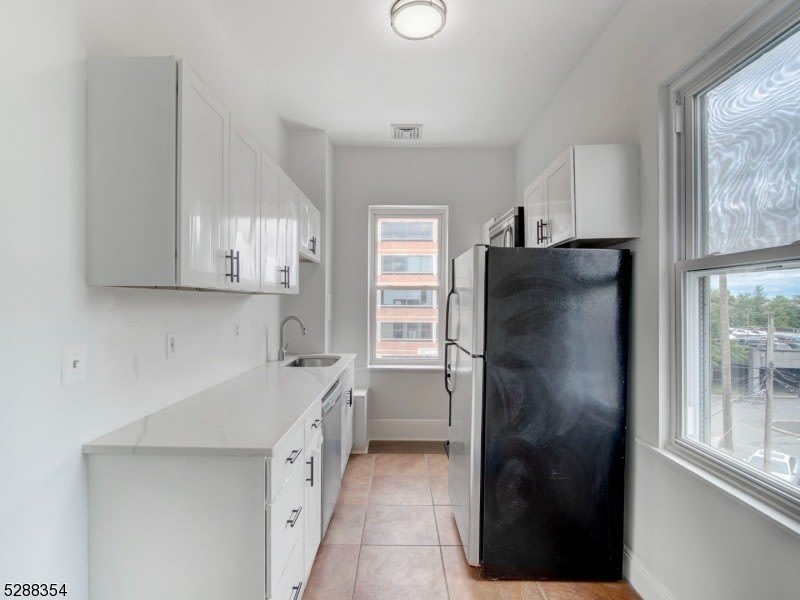 26 Division St – photo 3
