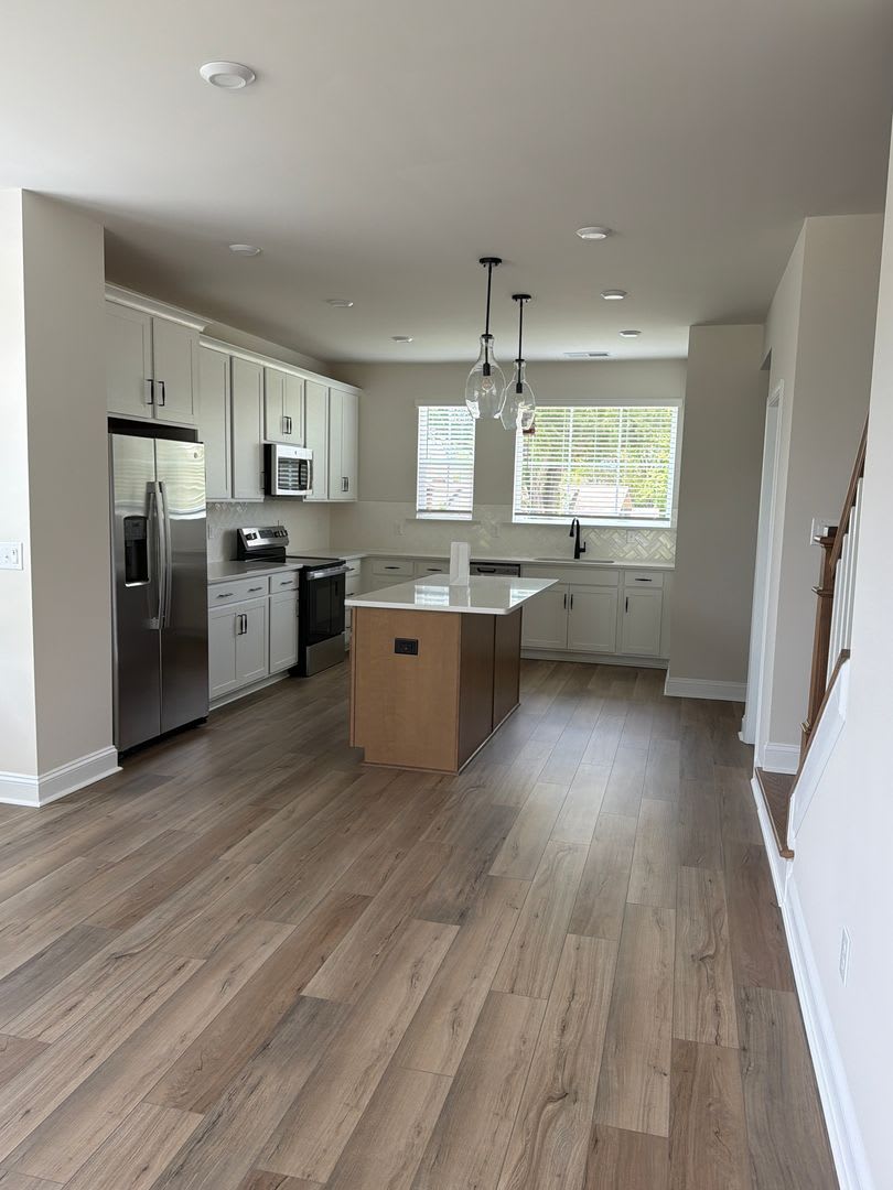 T.R. Lawing Realty Property – photo 5