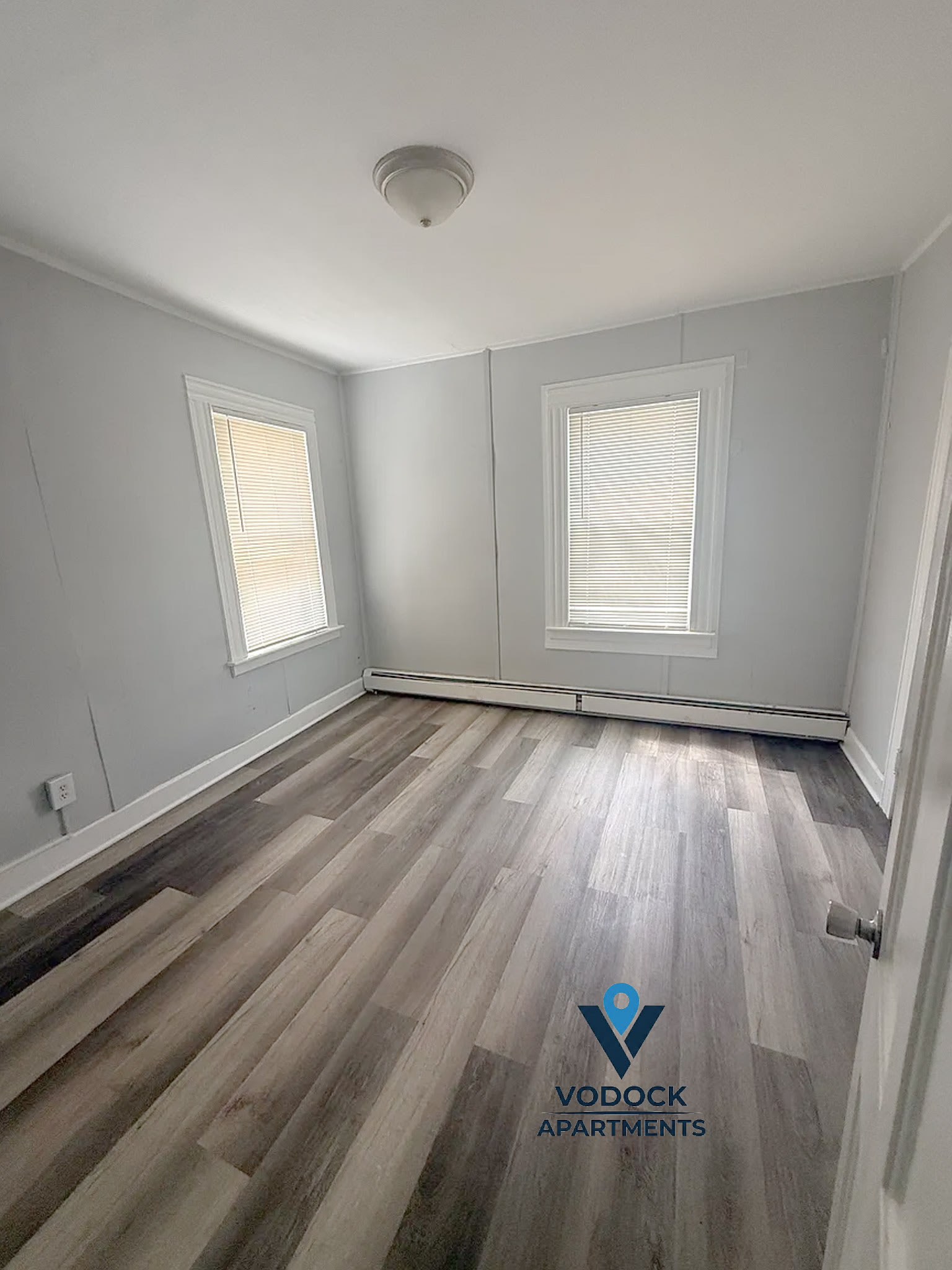 105 Rhodes St – photo 5