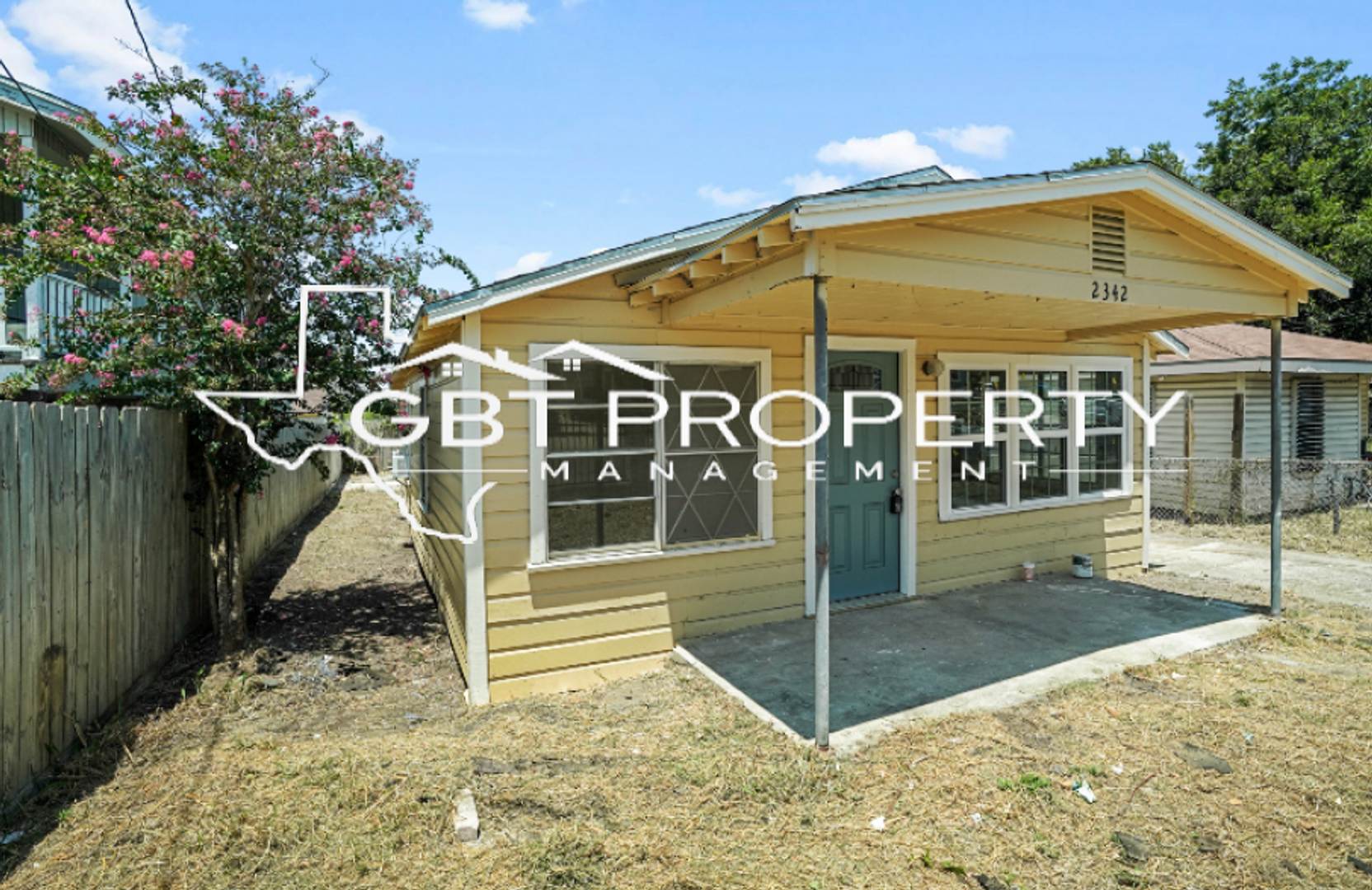 Fully Renovated 4 bedrooms 2 bathrooms! – photo 2