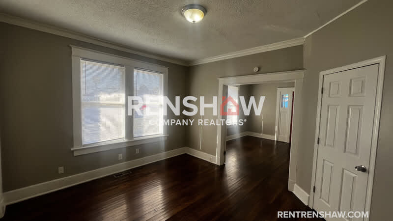 1423 Lyndale Ave – photo 3