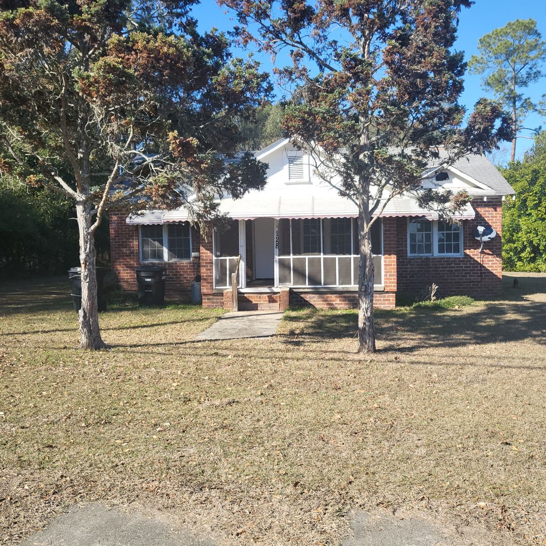 128 Wrightsville Ave. – photo 1