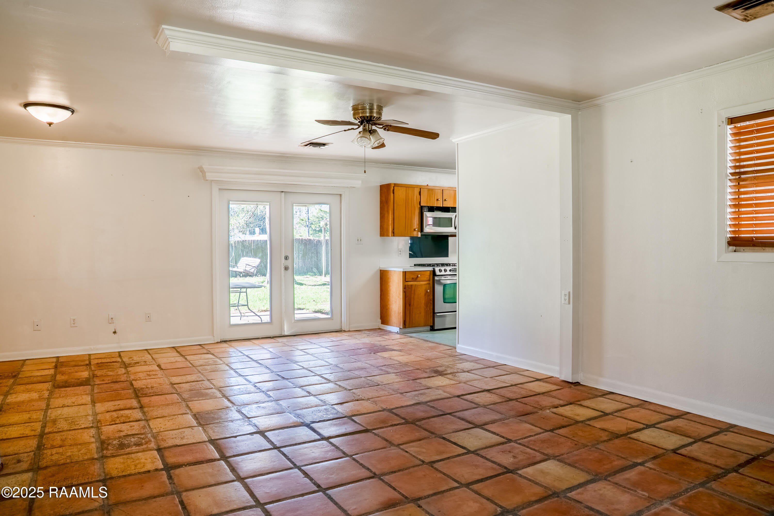 213 Birch Drive – photo 3