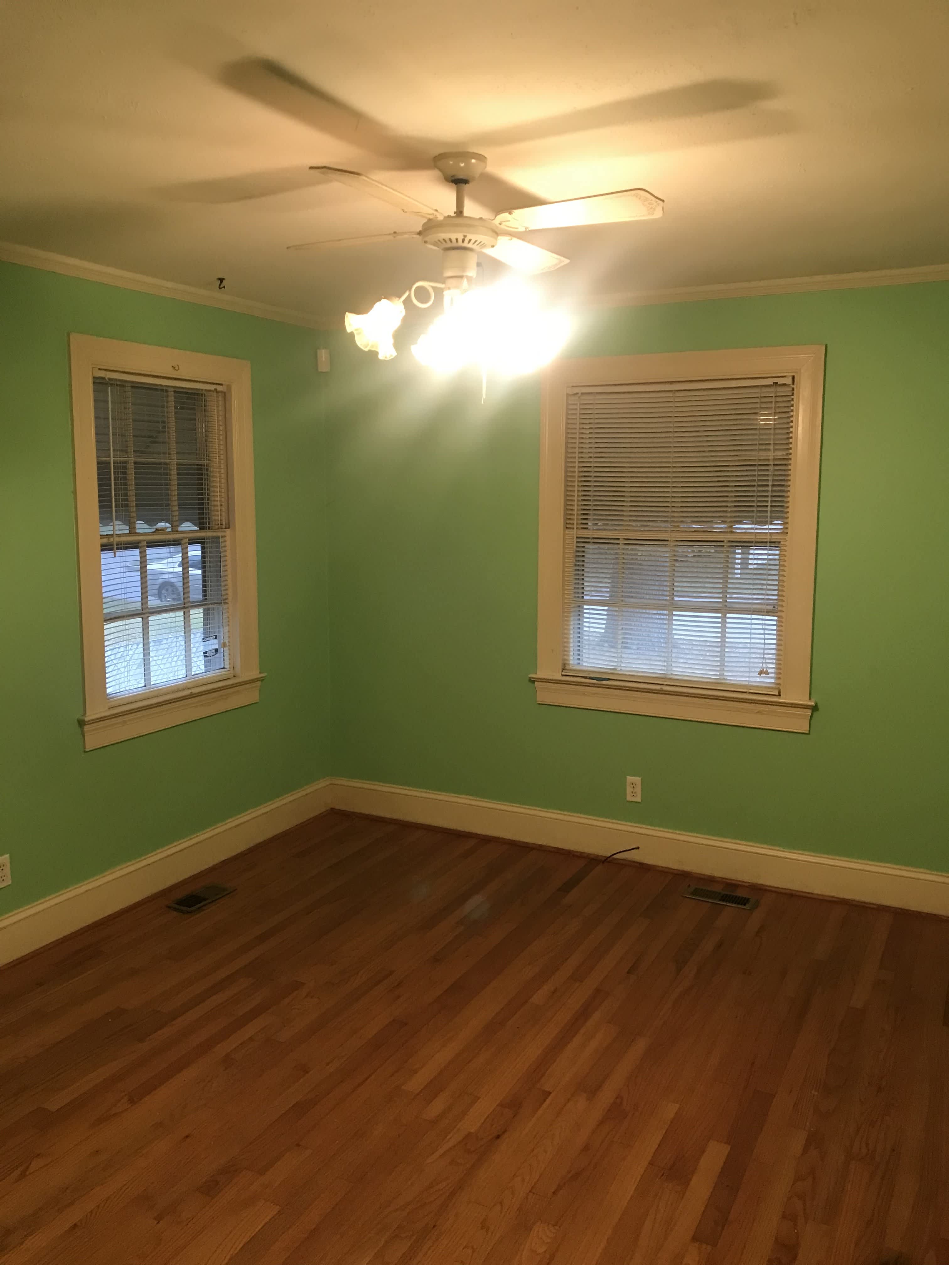 1010 W Washington Ave – photo 4
