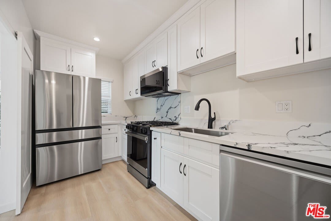 3015 Stocker Pl – photo 5