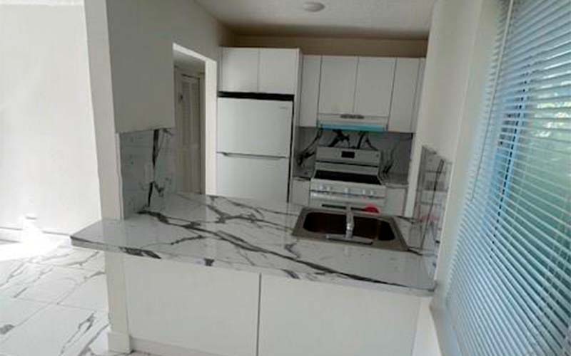 661 W 81st St – photo 2