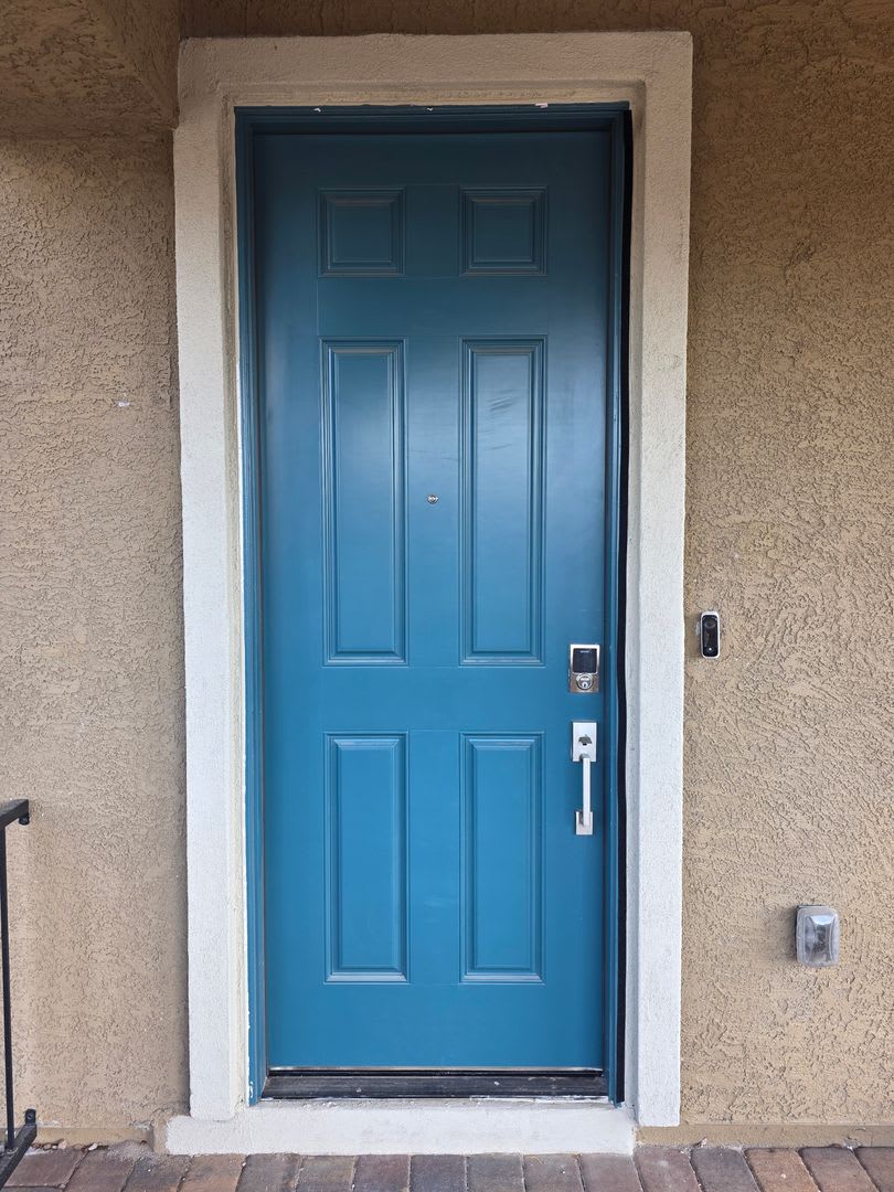 3-Bedroom, 2.5-Bath Townhome – photo 2