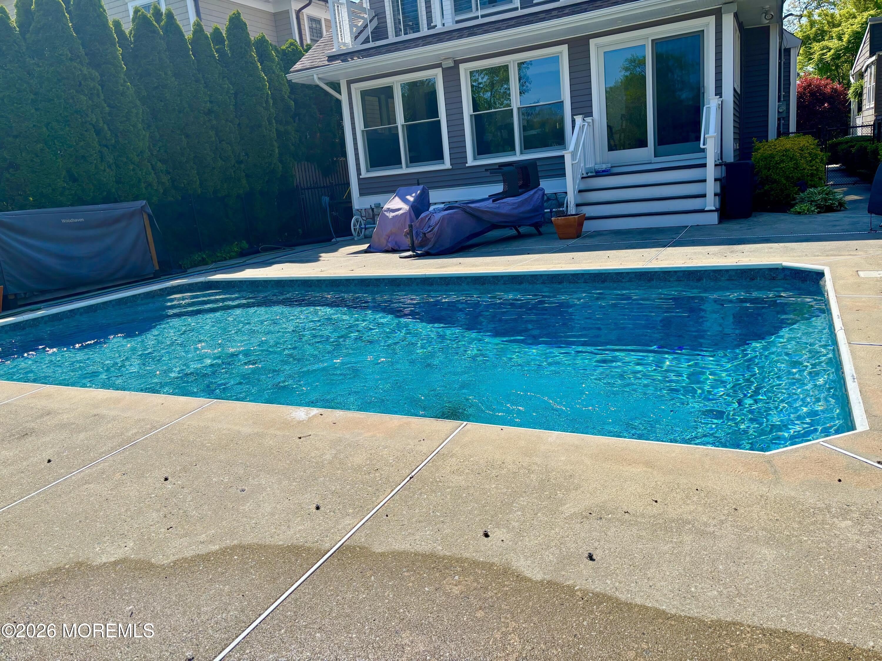 1305 Locust Drive – photo 3