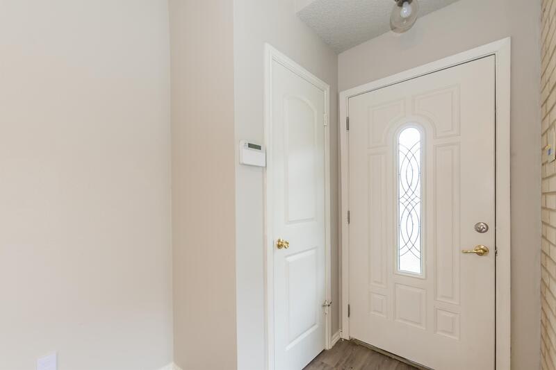 3518 Stoney Bluff Street – photo 2
