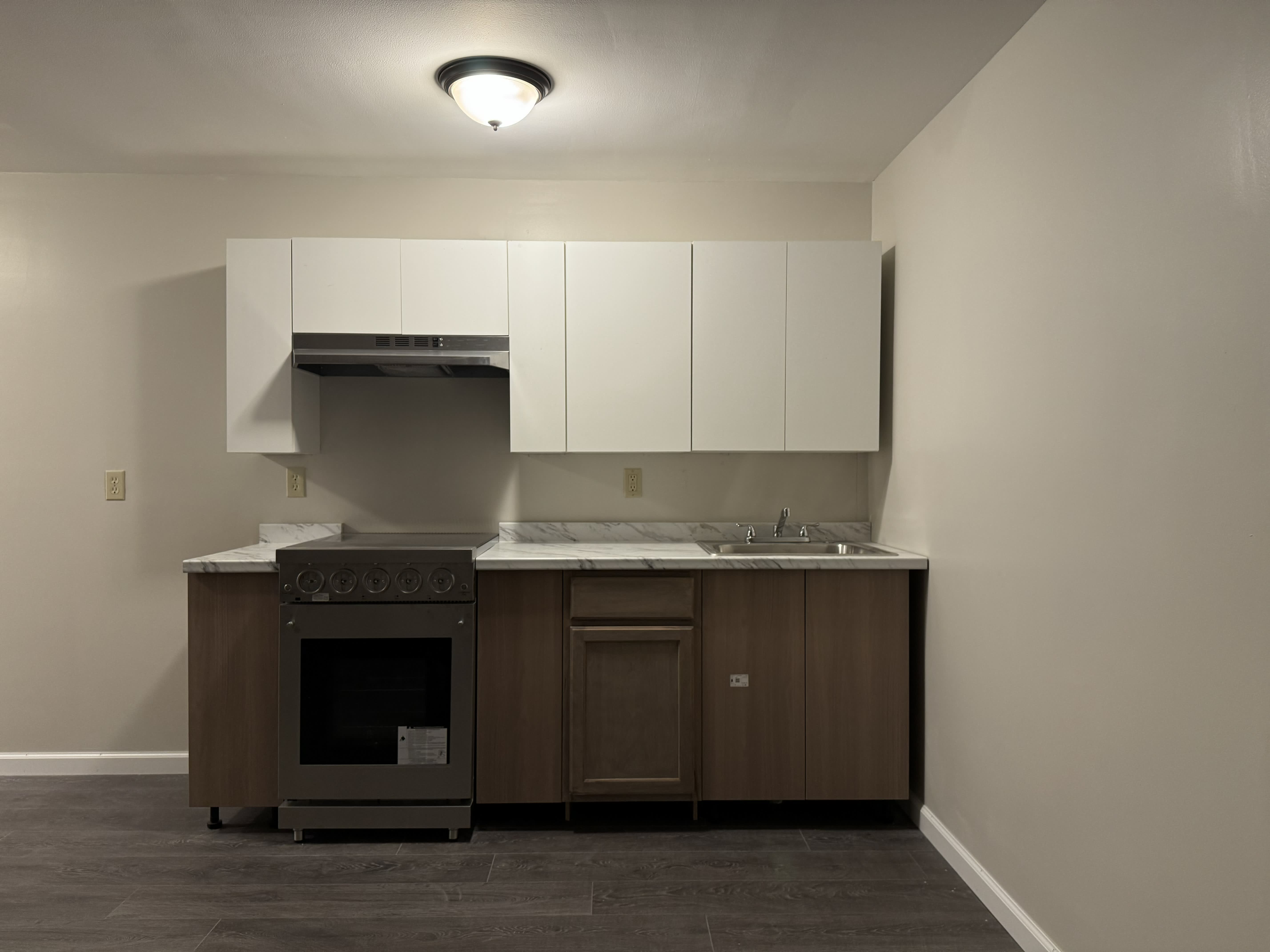 355 S Main St – photo 4