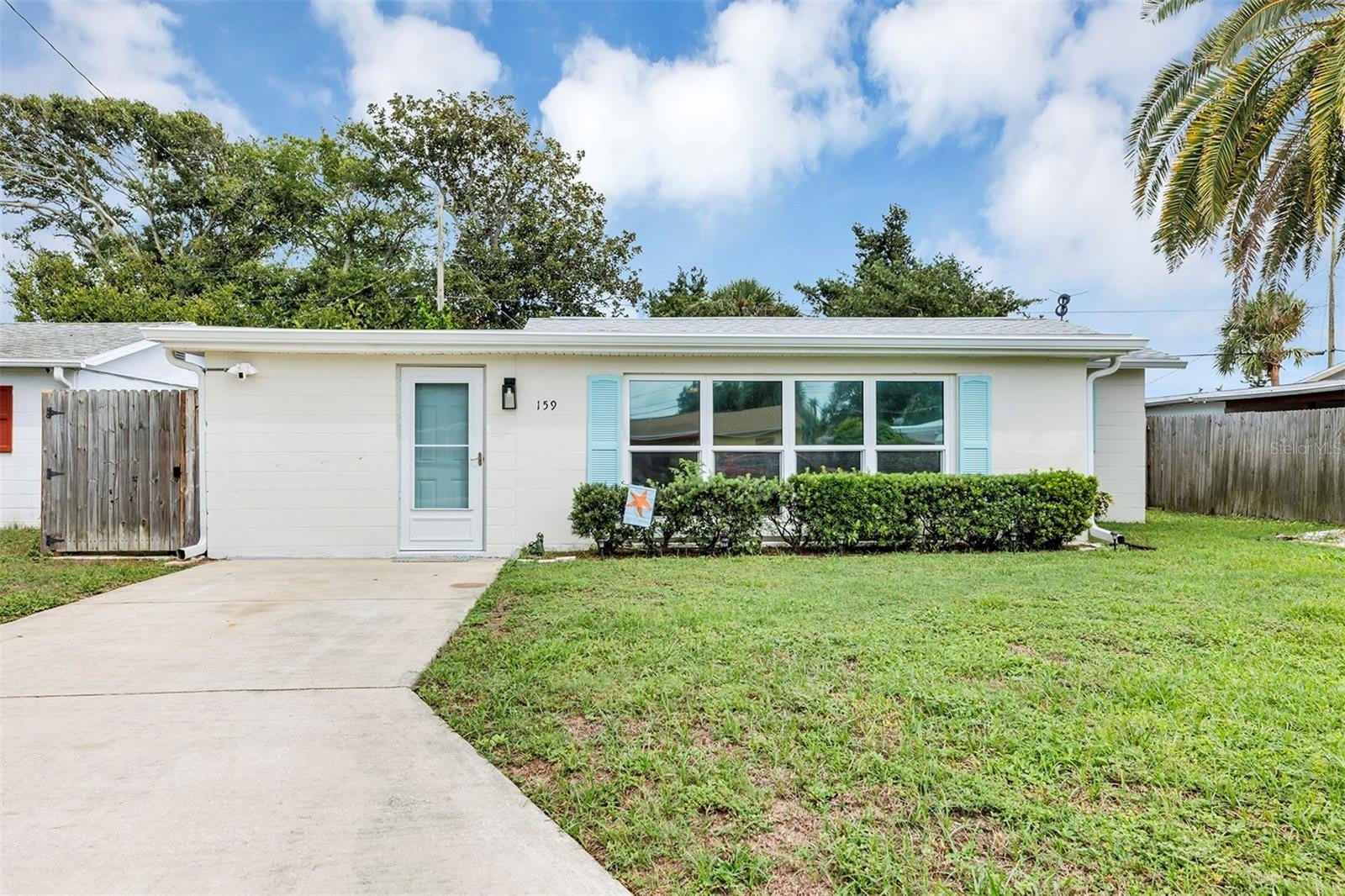 159 LAURIE Drive – photo 1