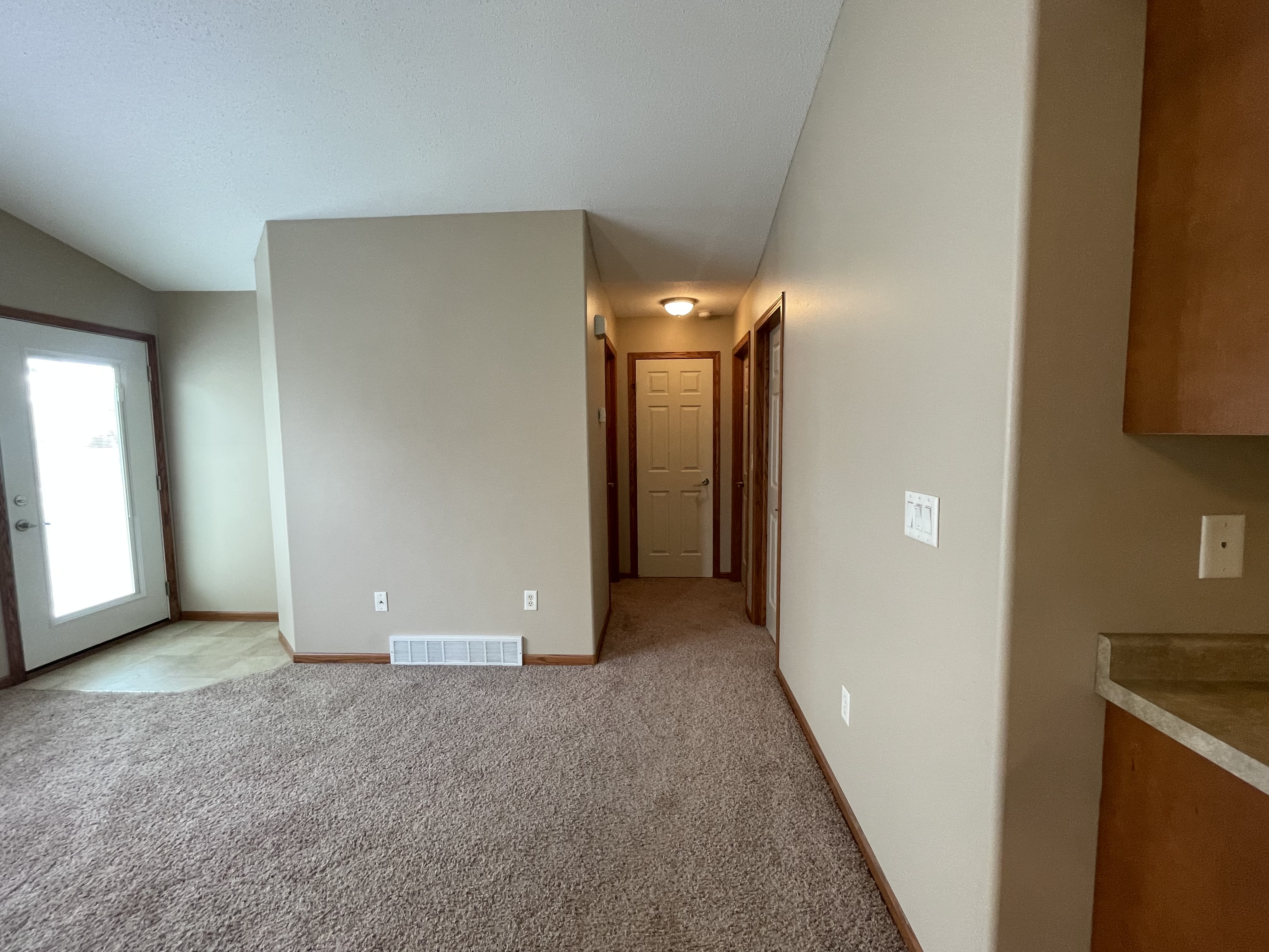 1131 37Th Ave S – photo 5