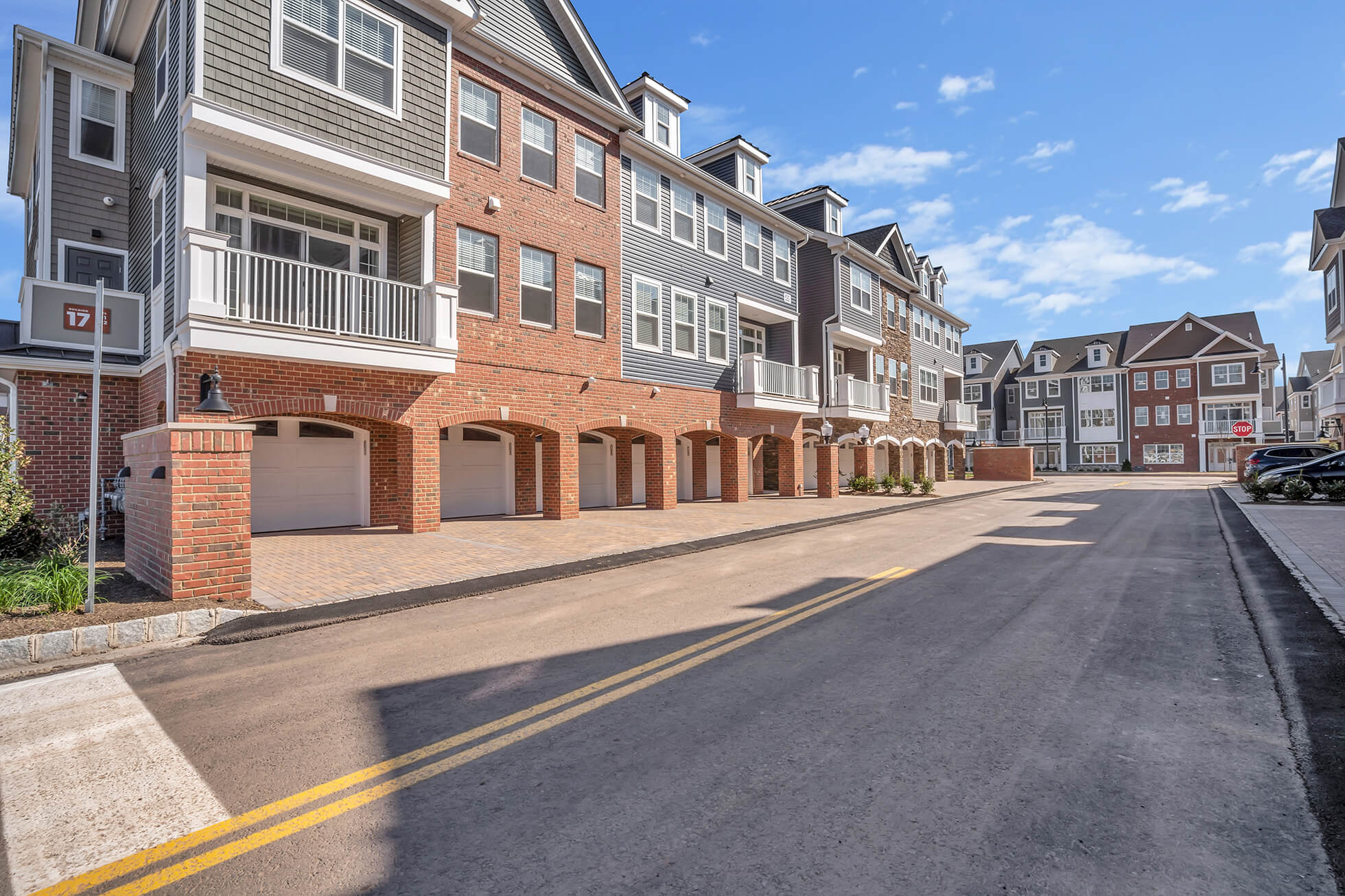 256 Hills Pl – photo 5
