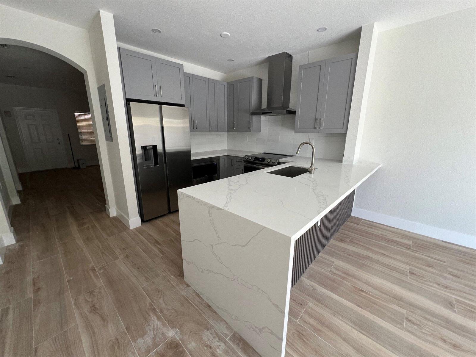 10906 Southwest 181st Terrace – photo 5
