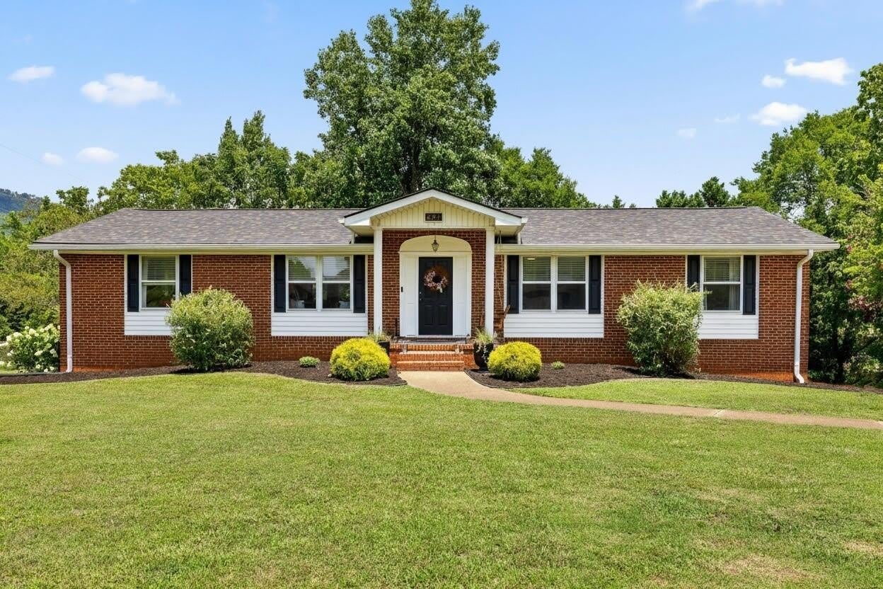 627 Valley Bridge Road – photo 2