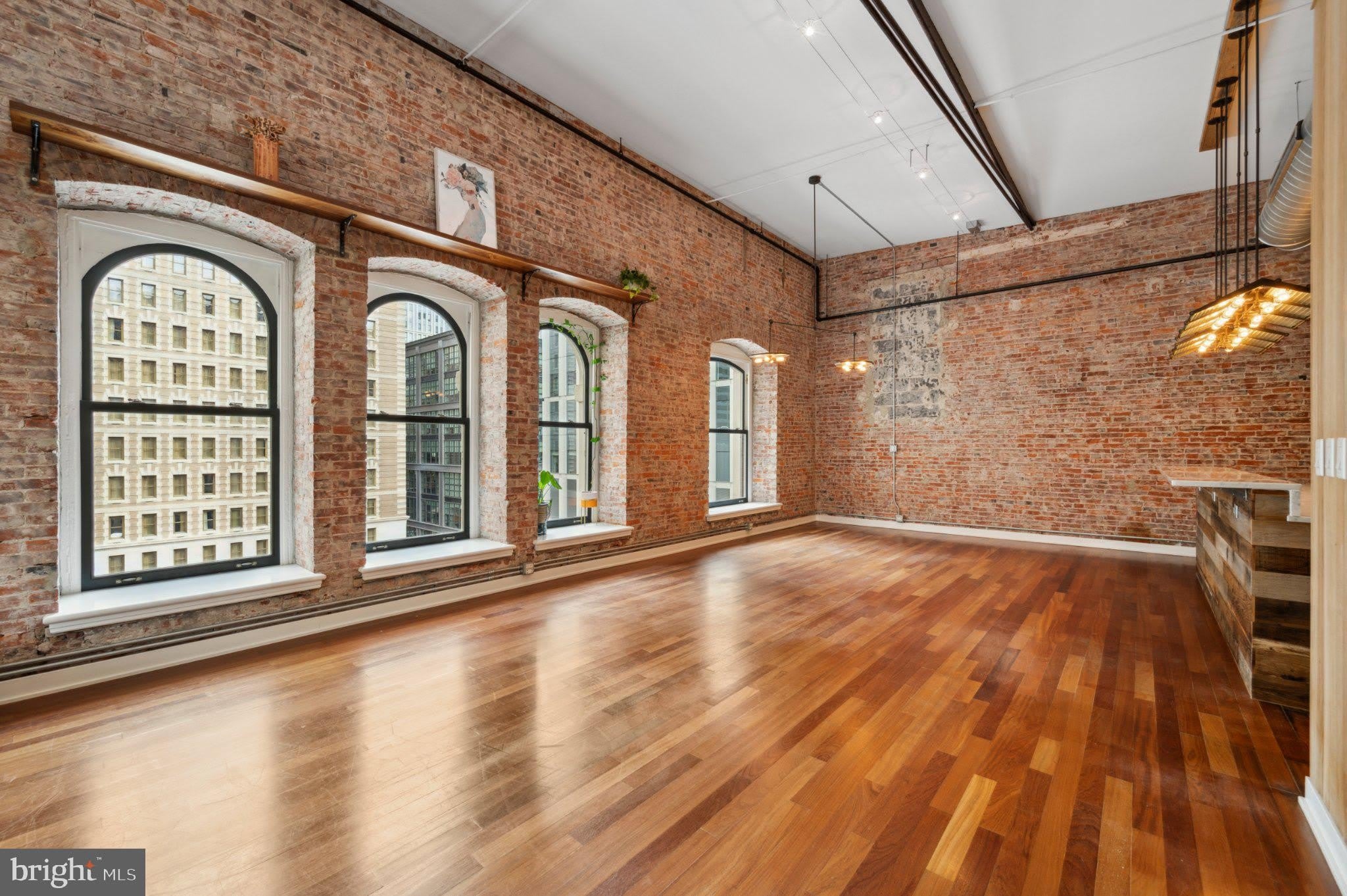 105 S 12TH Street – photo 4