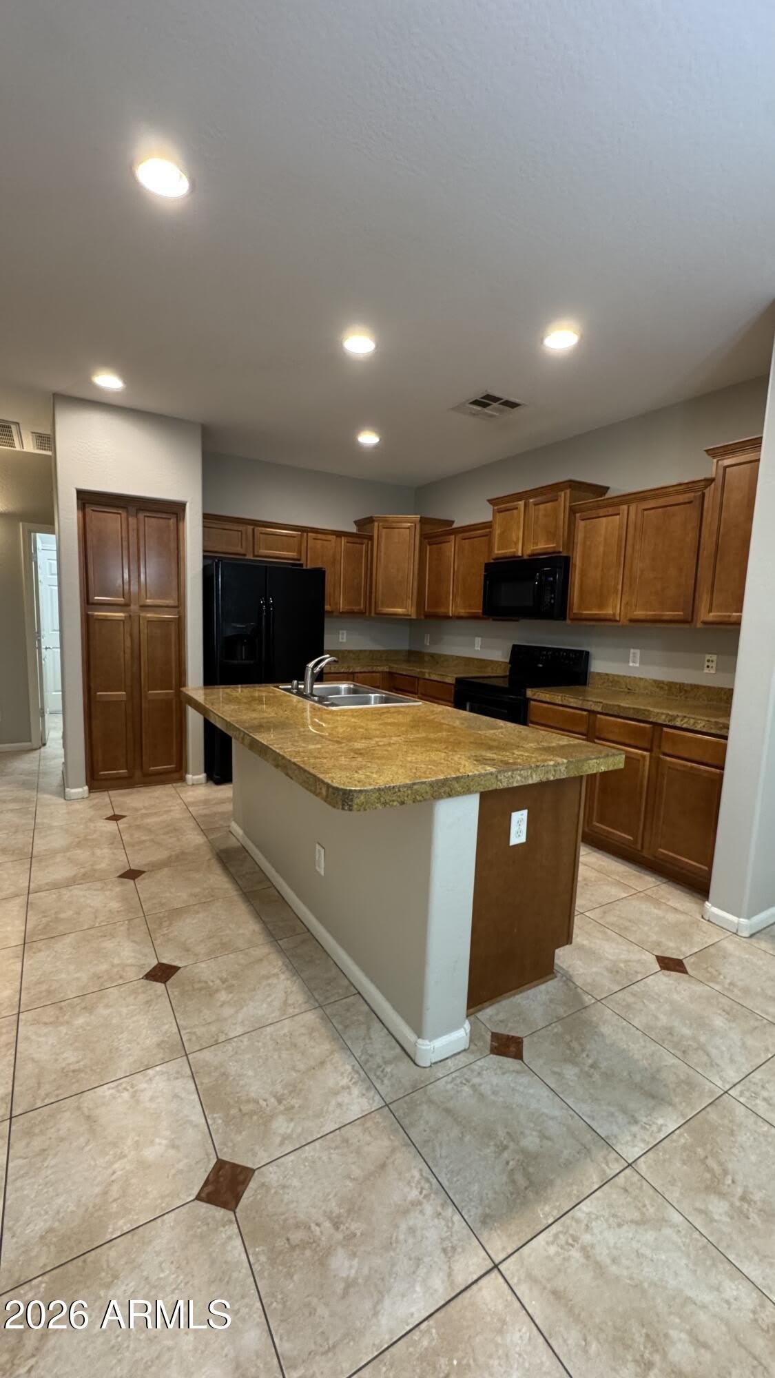 15389 W Bloomfield Road – photo 4