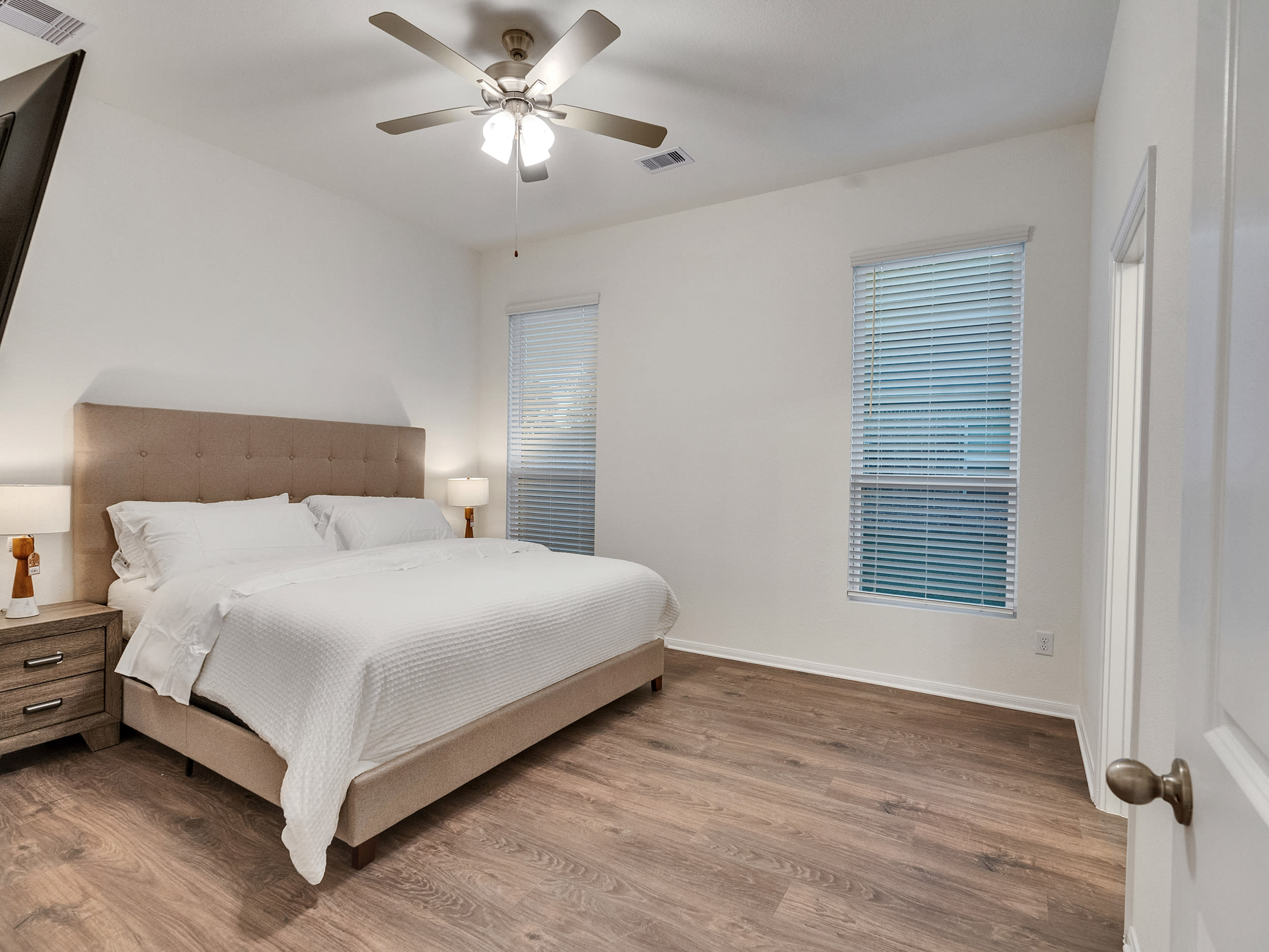 407 Magnolia Ln – photo 3