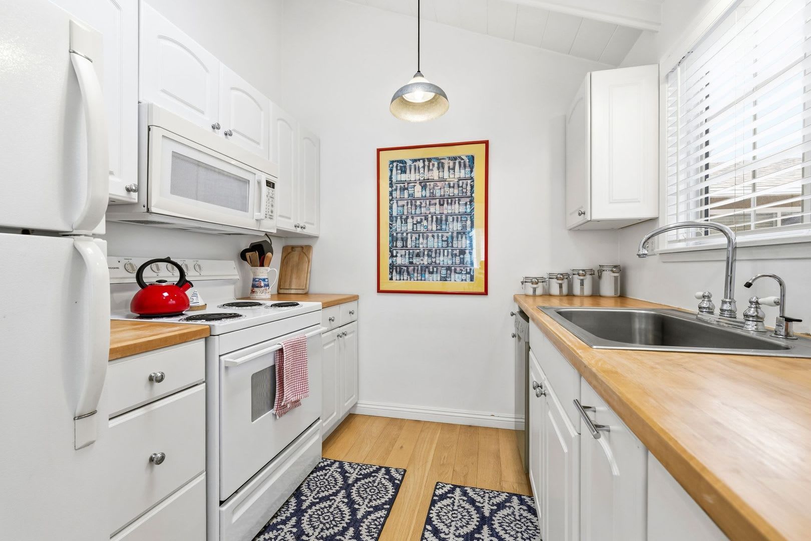Balboa Island Coastal Charm Retreat – photo 4