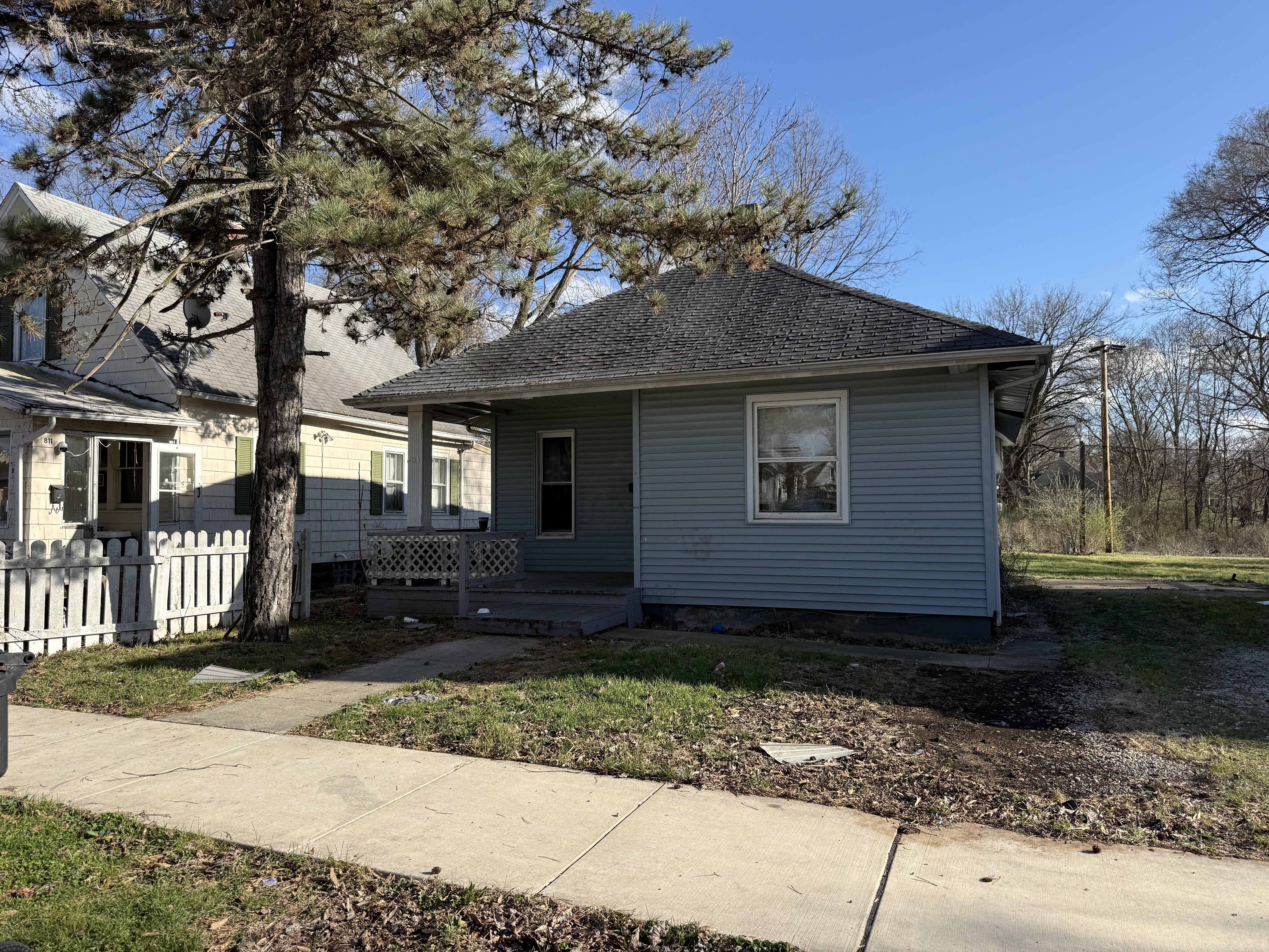 803 E Whitmer St – photo 2
