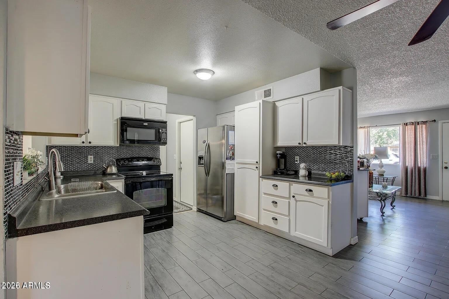 2755 E Michigan Avenue – photo 4