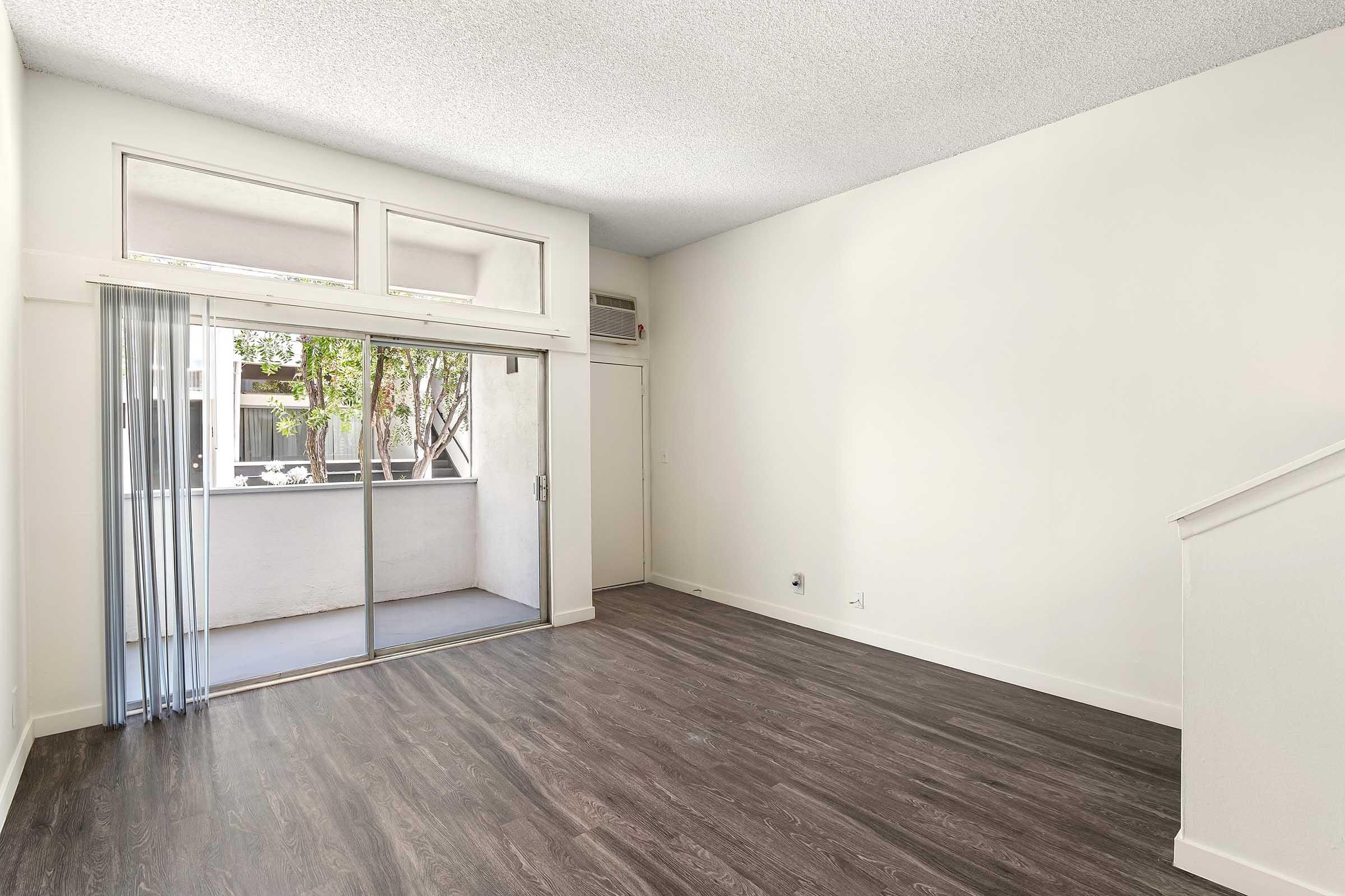Weddington Apartments – photo 4