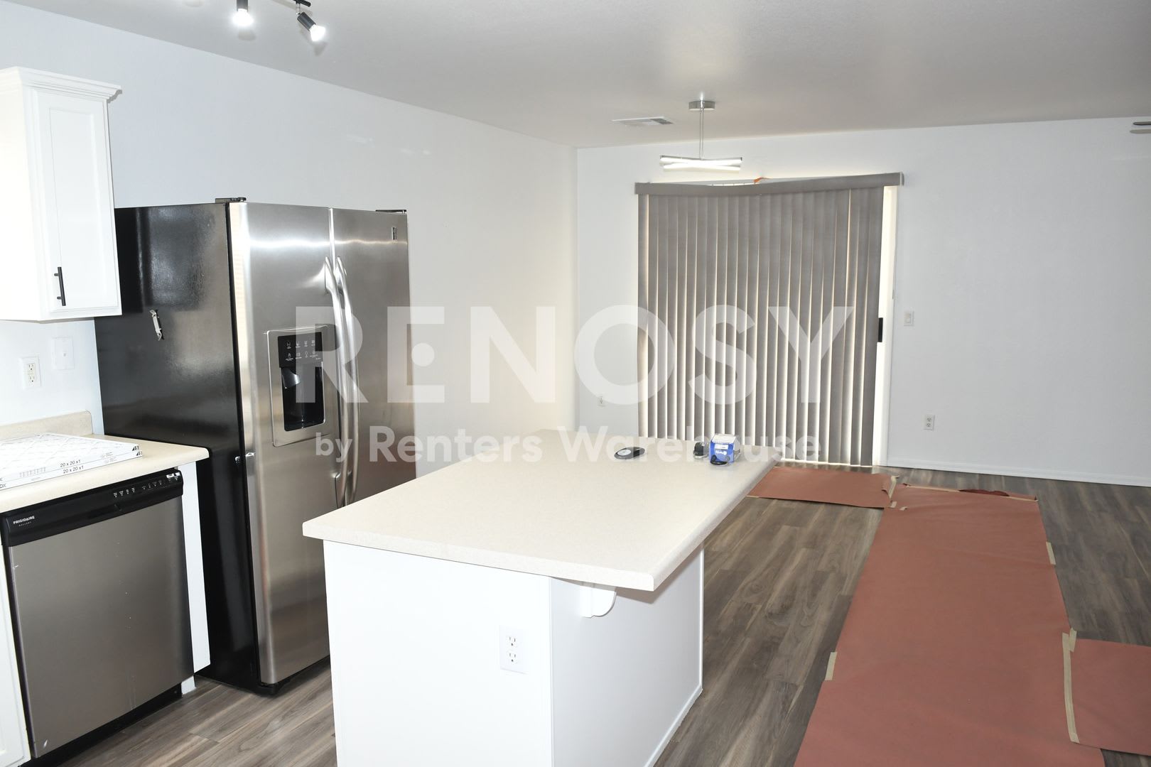 Ideal 3 BD/2 BA/2 CG house near MC 85 & Baseline in Buckeye! – photo 5