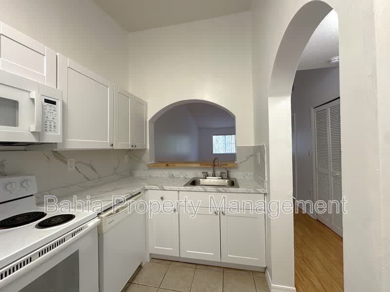 2921 SE 13th Ave – photo 5