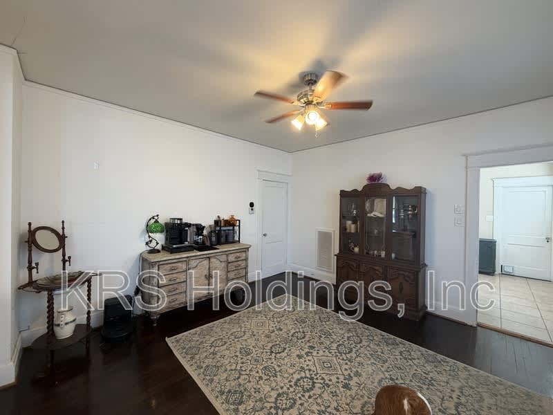 212 Maryland Ave – photo 4