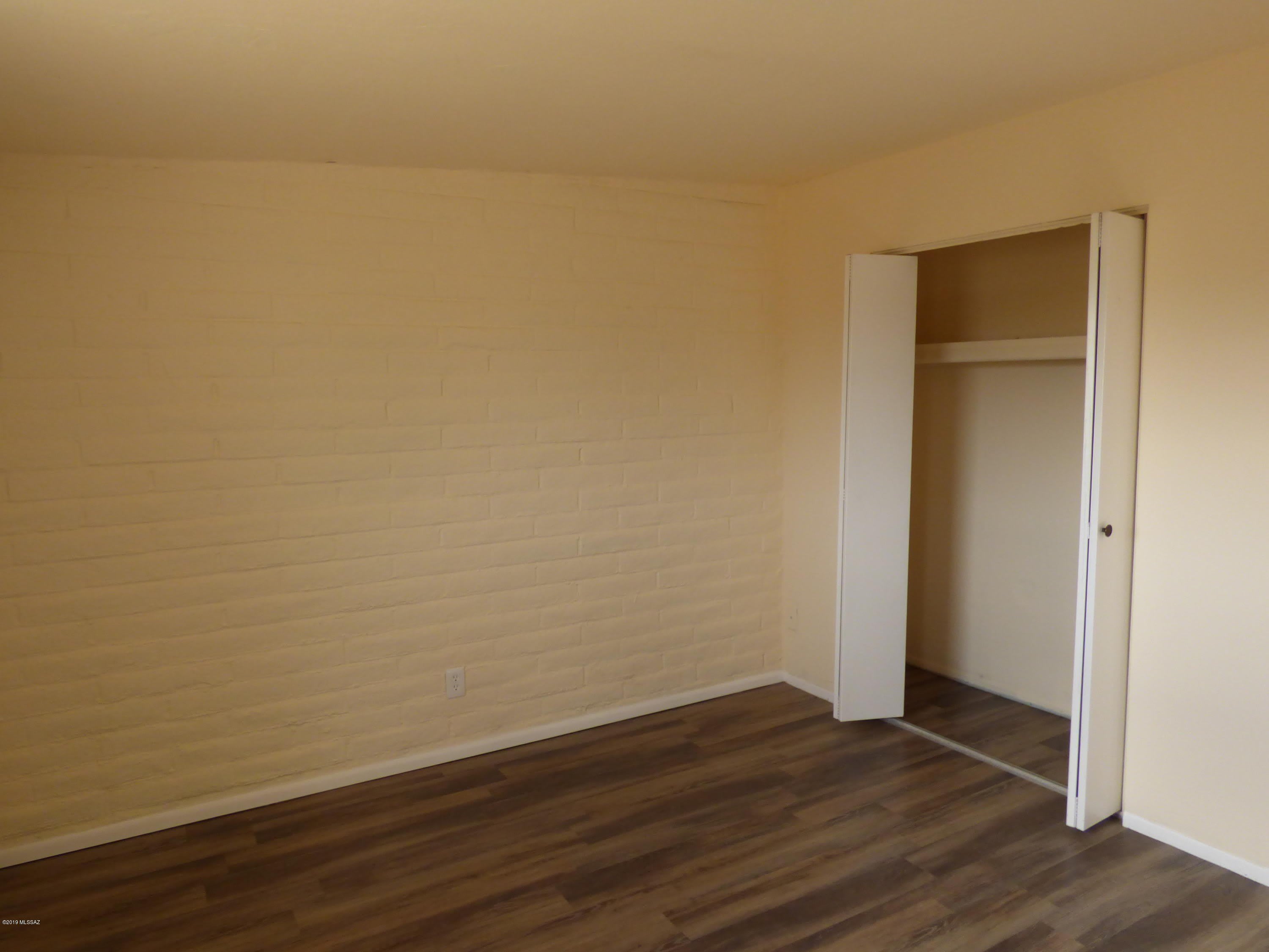 7540 E Poplar Street – photo 5