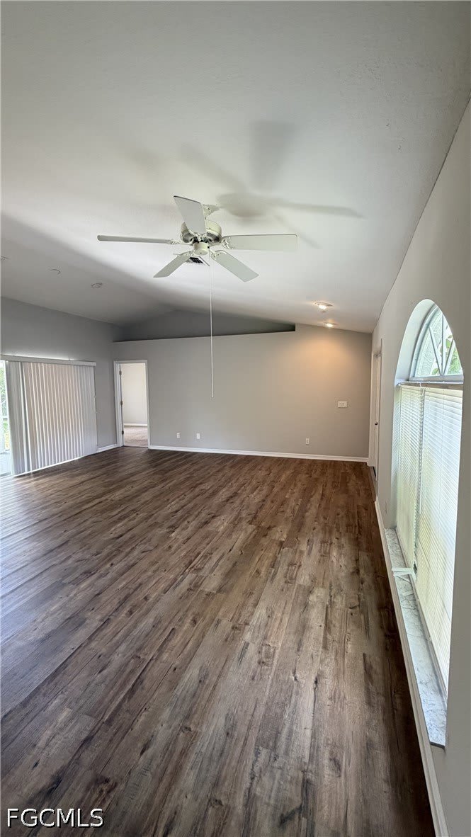 1229 SE 21st Place – photo 3