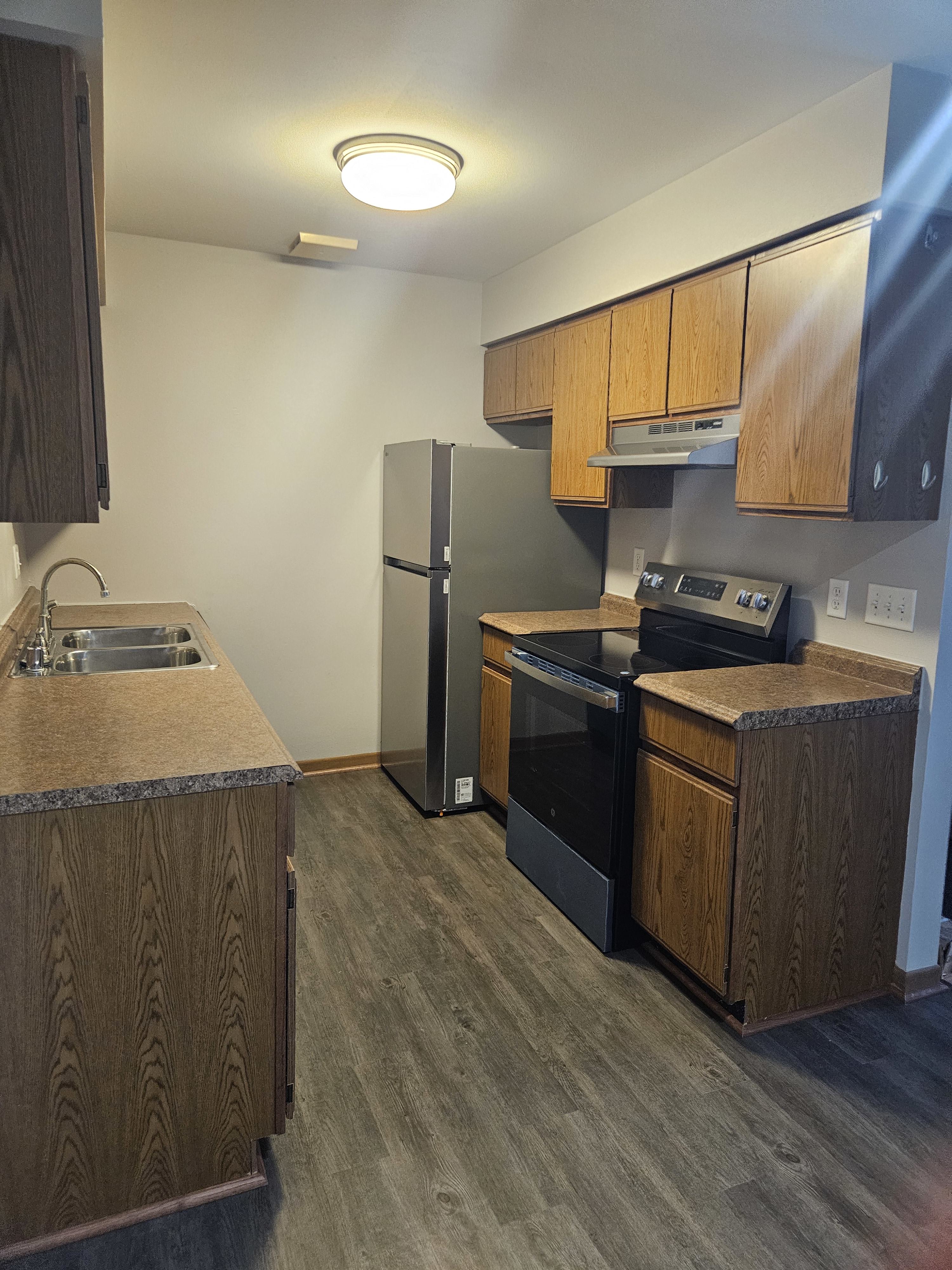 2035 Sylvan Way – photo 3