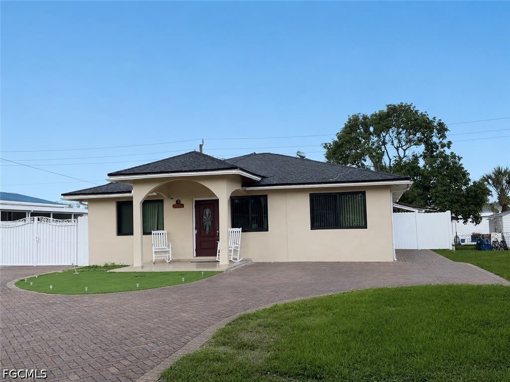 3502 Seminole Avenue – photo 1