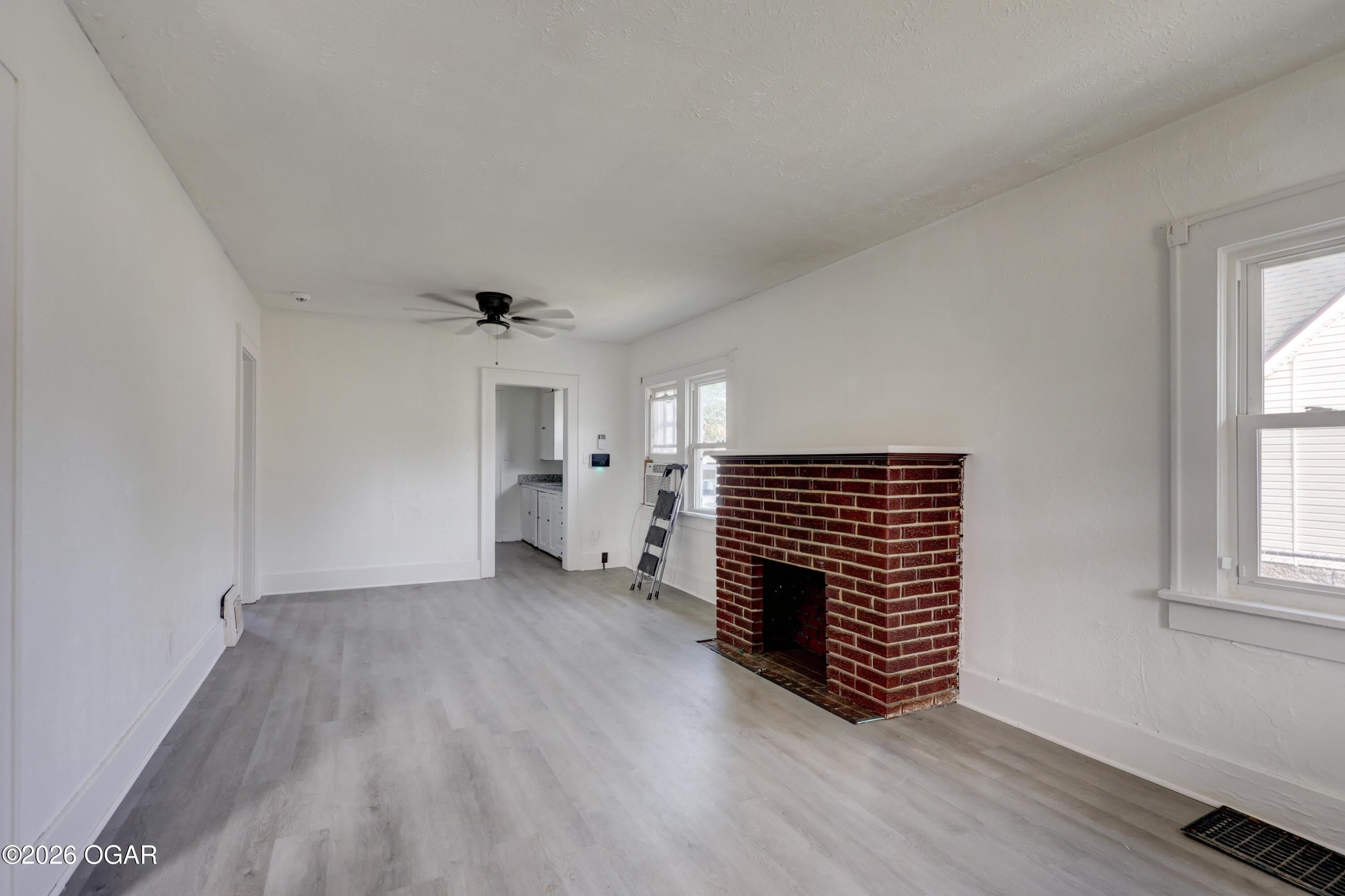 2212 Bird Avenue – photo 4