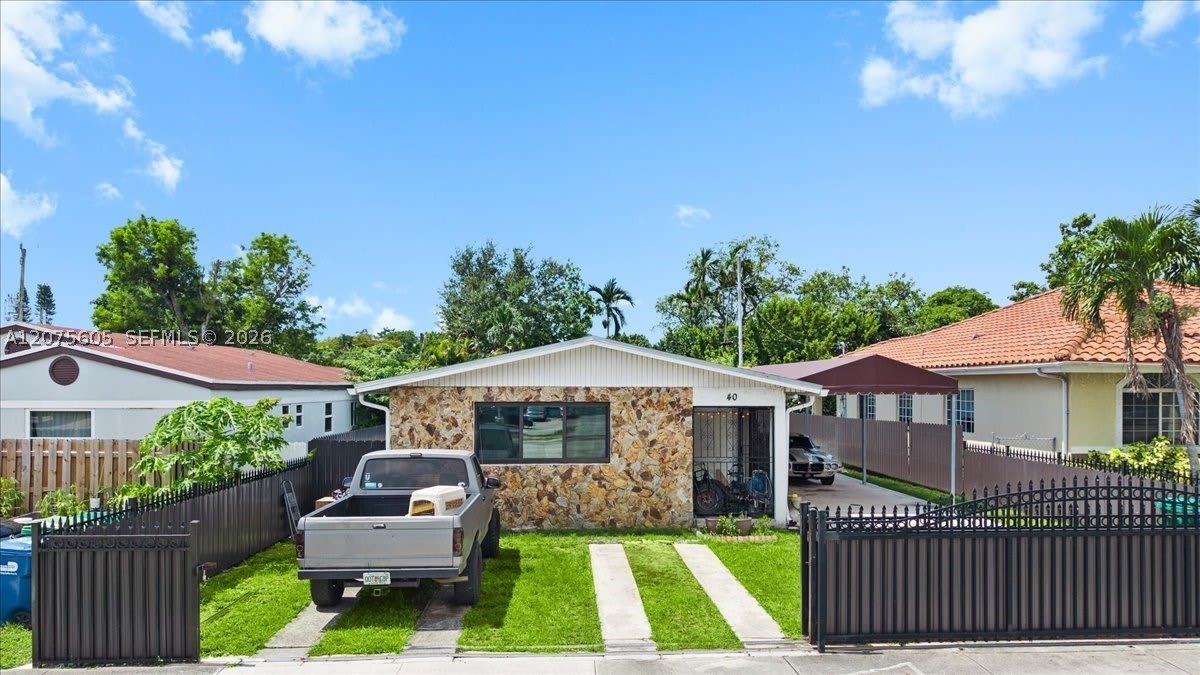 40 NW 119th St – photo 2