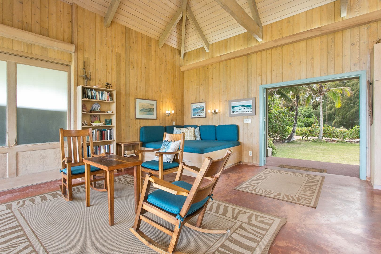 Oceanfront Cottage W Panoramic Views Yard Private Beach Access Waipuna – photo 4