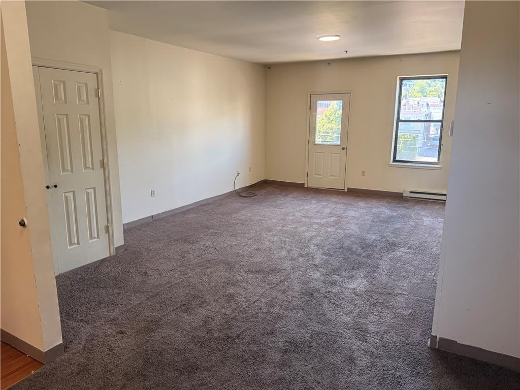 823 E 4th – photo 2